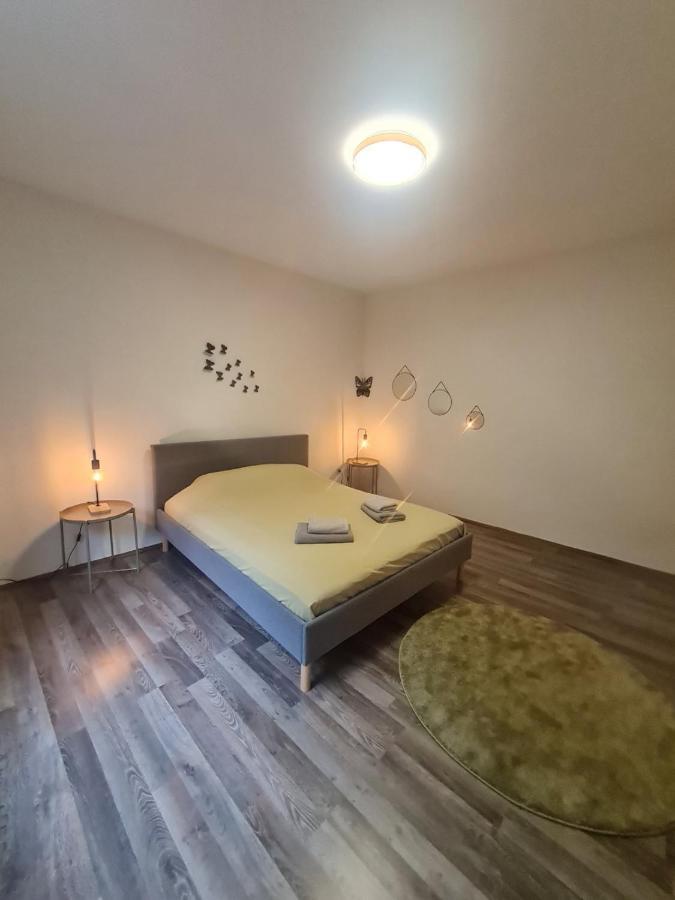 Appartement Luna Dinant Eksteriør bilde